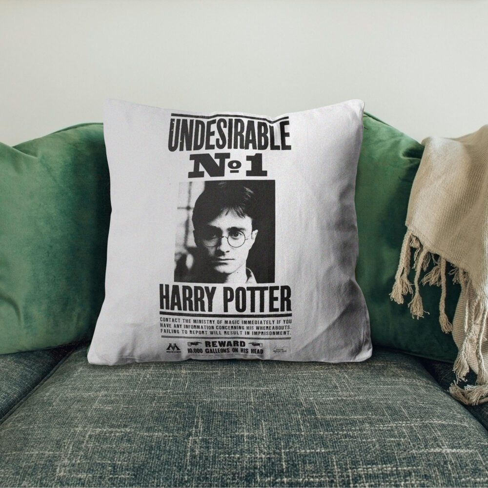 Harry Potter Wanted Yastık 40x40 cm Leke Tutmayan Elyaf Kumaşlı