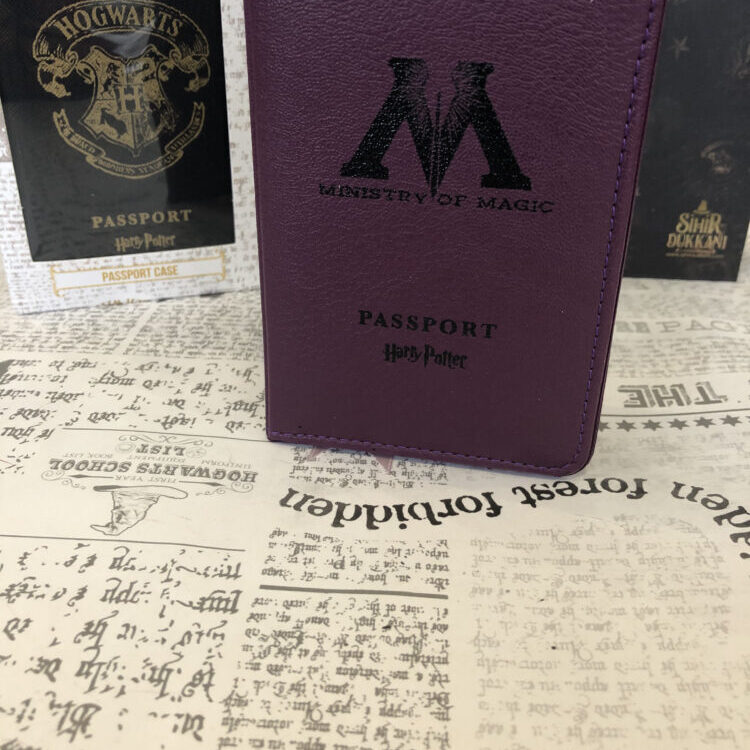 Ministry Of Magic Pasaport Kılıfı Lisanslı Deri Ministry Of Magic Pasaport Kılıfı Lisanslı Deri