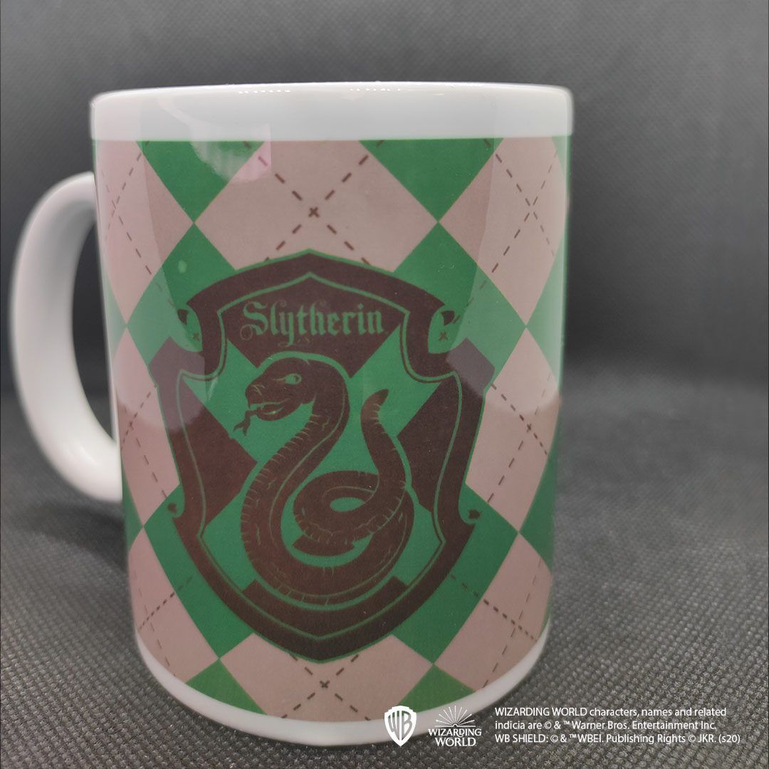 Kupa-Slytherin-1-1 Kupa Slytherin 1 1 Sihir Dükkanı - Tüm Harry Potter Ürünleri