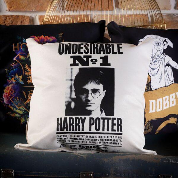 Harry Potter Wanted Yastık 40x40 cm Leke Tutmayan Elyaf Kumaşlı